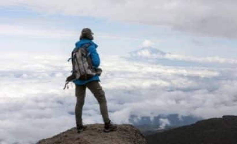 Rota de 7 dias no Monte Kilimanjaro Marangu (acomodação em cabana